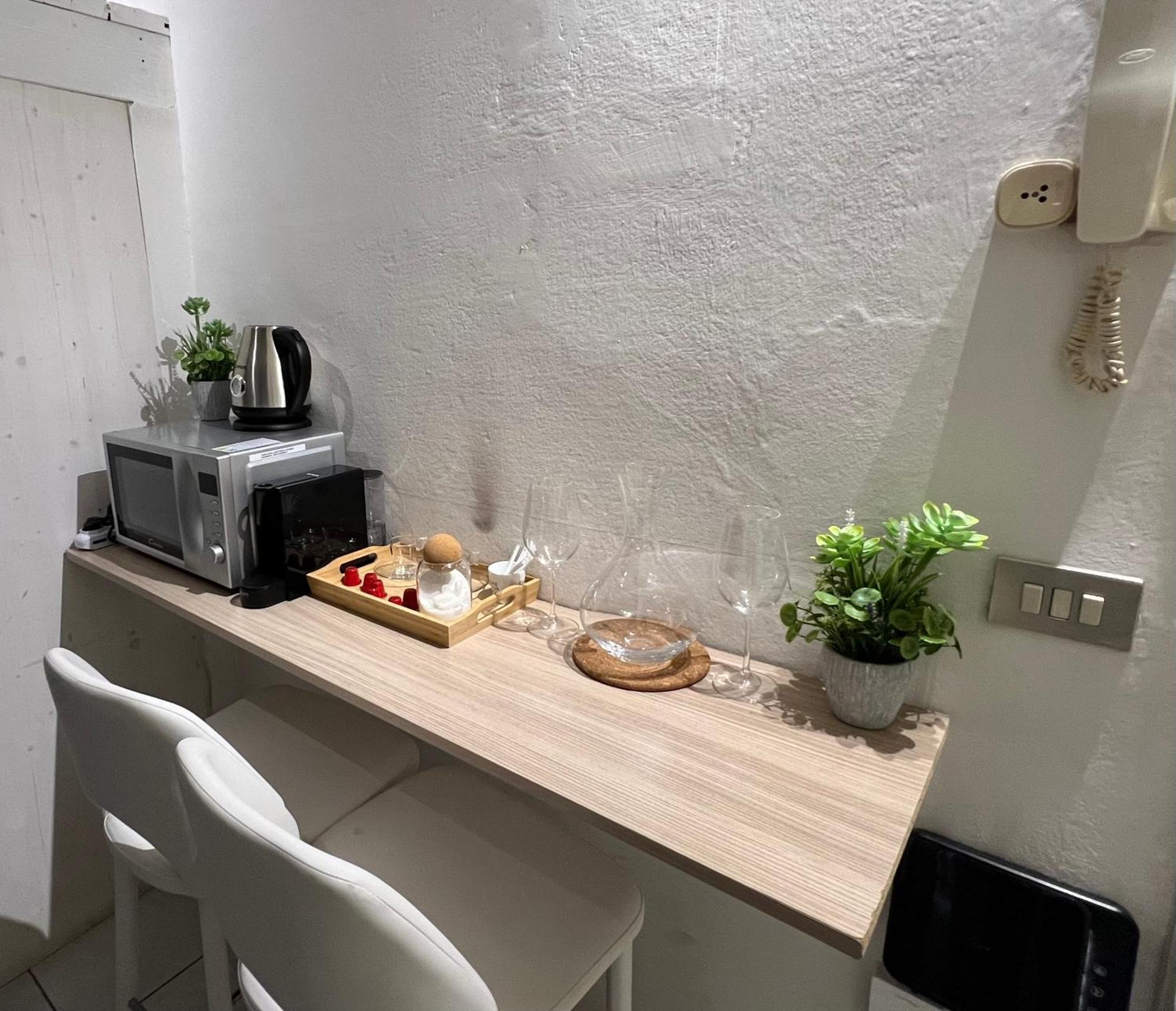 Tiny & Cosy Studio Flat In Como Exterior photo